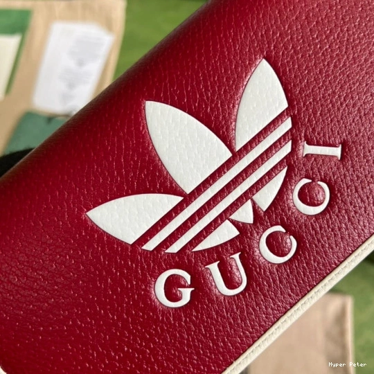 Hyperpeter Gucci wallet x with Adidas chain 0812